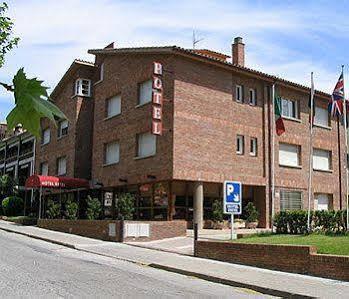 Hotel Estel 2*